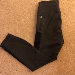 Fabletics Mila High Waisted Pocket Capri